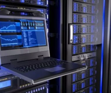 Descubra como os data centers mantêm o mundo digital em funcionamento.