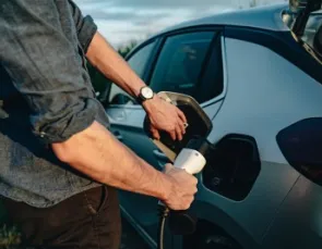  Qual é a vantagem do carro elétrico? 12 razões para considerar