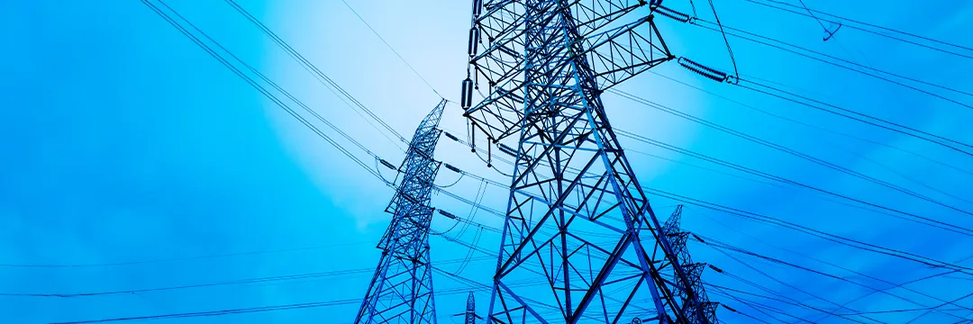 Torre de transmissão de energia